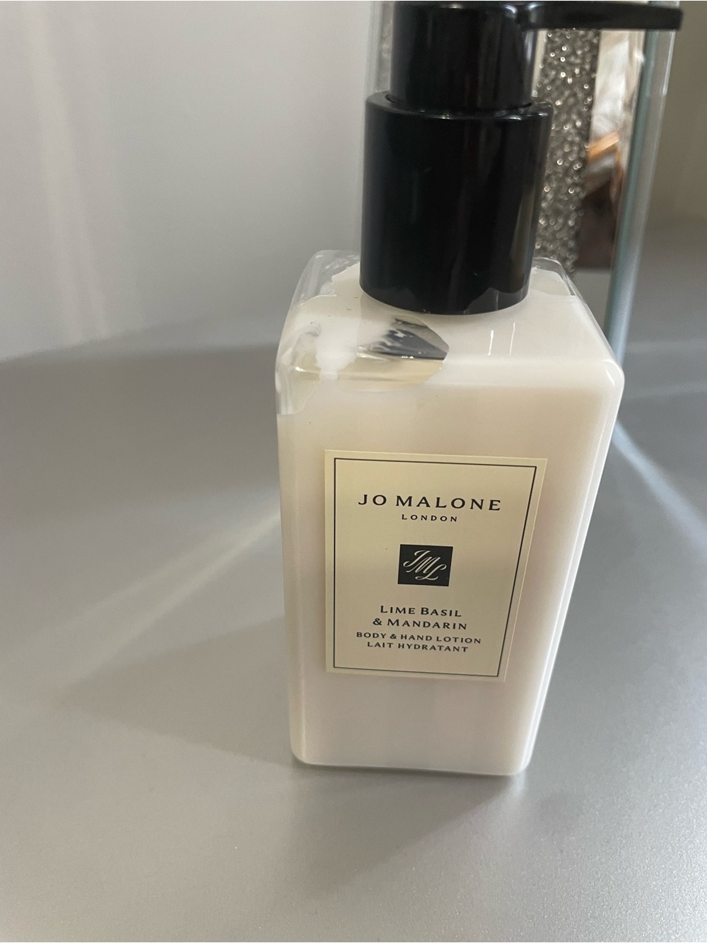 Jo Malone Cream Lotion with Black Pump. You will get compliments. - Picture 4 of 7
